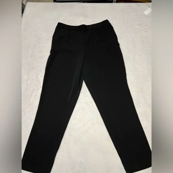 Carolina Belle Montreal Women’s Size 10 Elastic Waist Black Pants - Picture 1 of 7